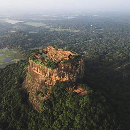 Sundaras Sigiriya Jungles Caves Resort Dambulla Exteriér fotografie